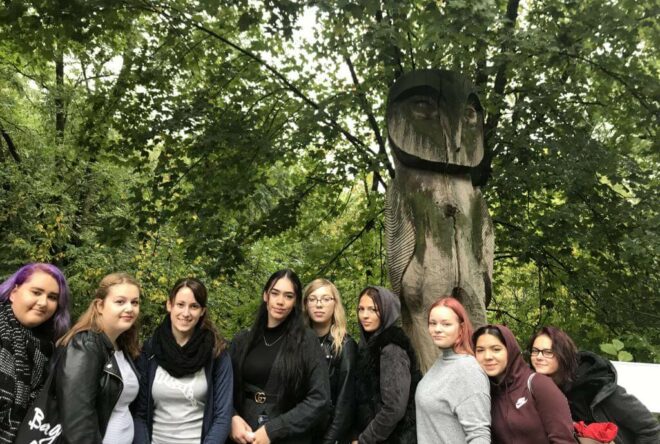 Gruppenfoto vom Wandertag im Tierpark