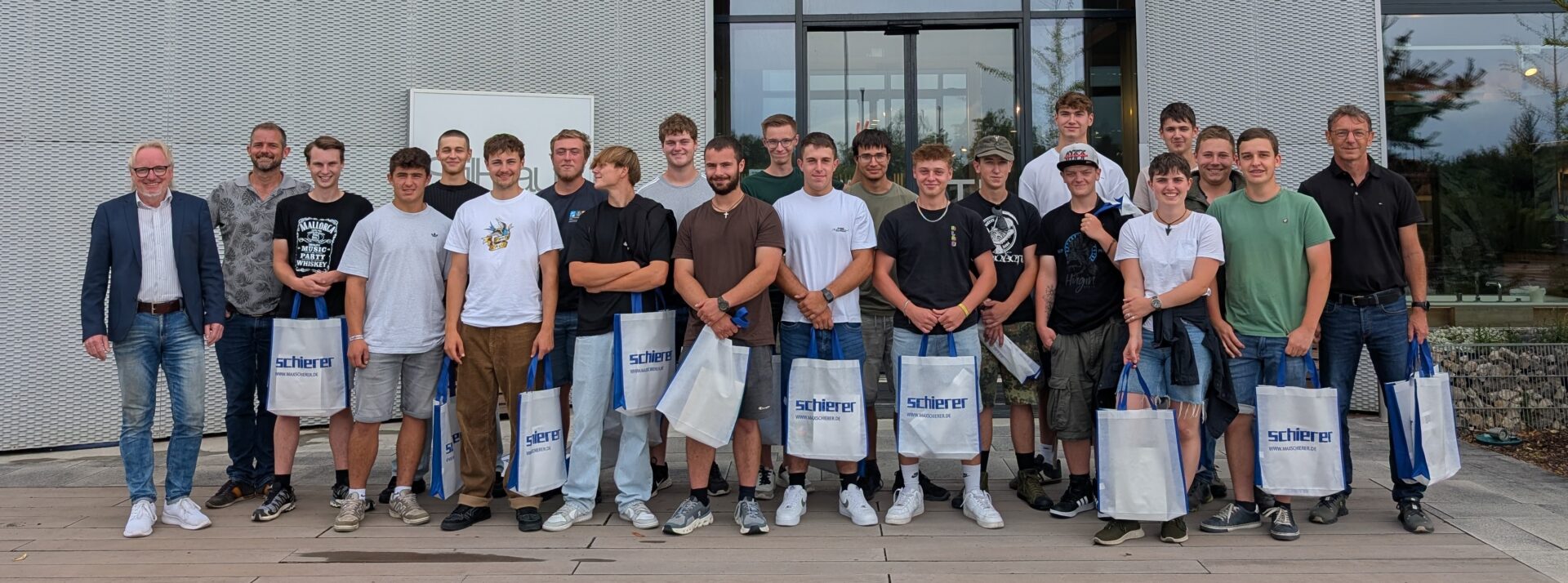 Besuch der Max Schierer GmbH in Straubing mit den Landschaftsgärtnern!
