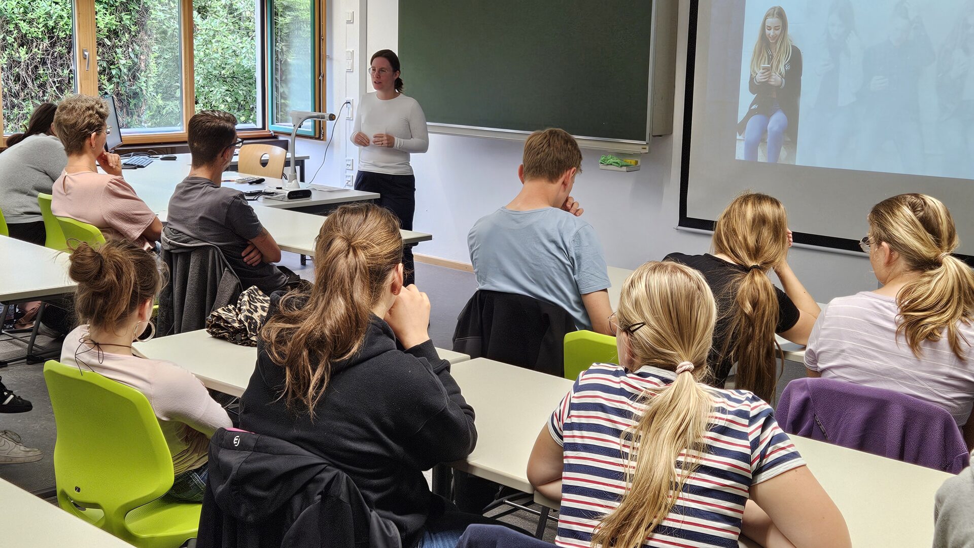 Die Justiz ist für die Menschen da – eine Richterin berichtet aus der Praxis