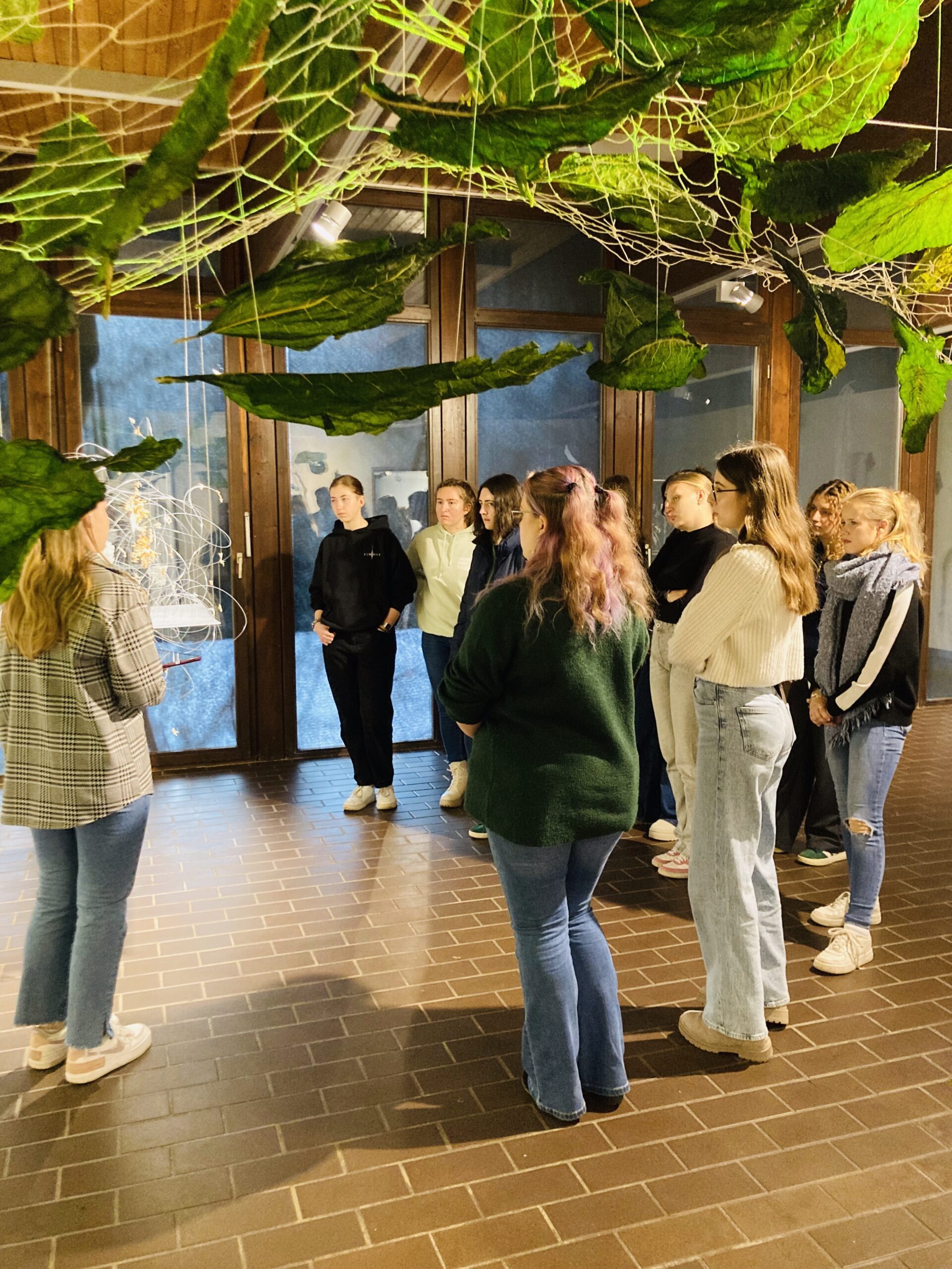 „Vegetabile Räume“ – Besuch der Werkformenausstellung Weihenstephan 2025
